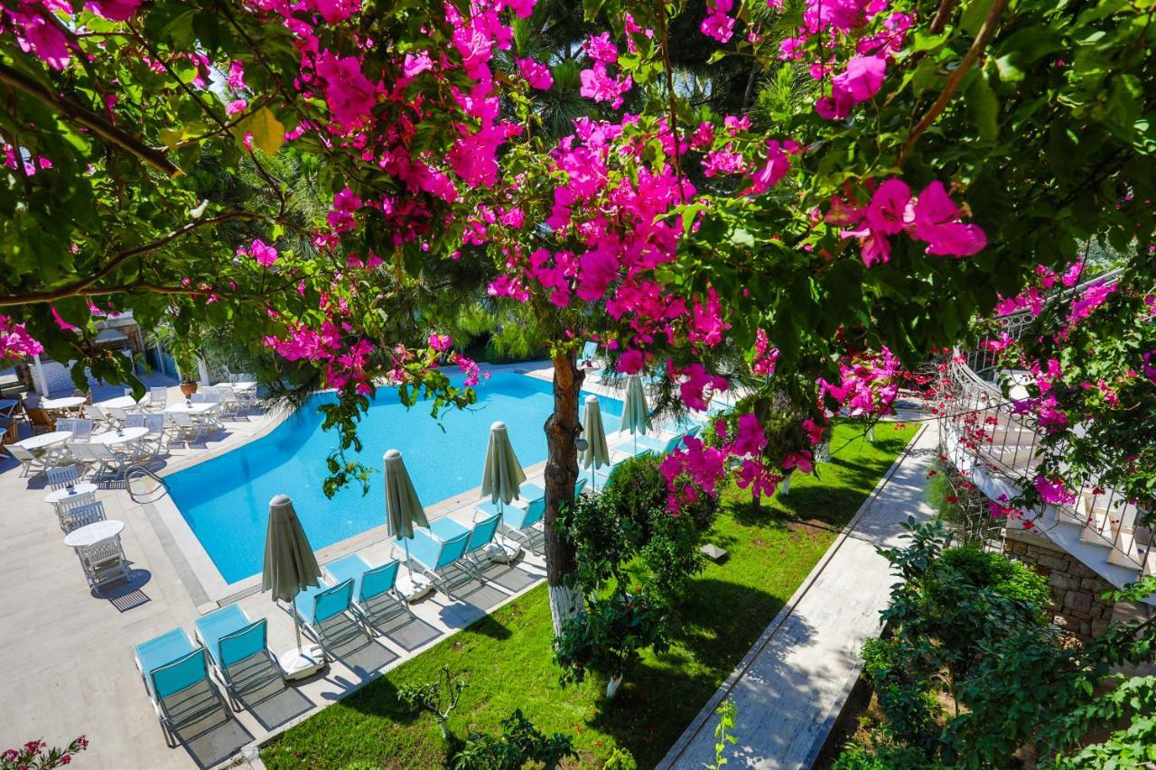 Moonshine Hotel & Suites Bodrum Exterior foto